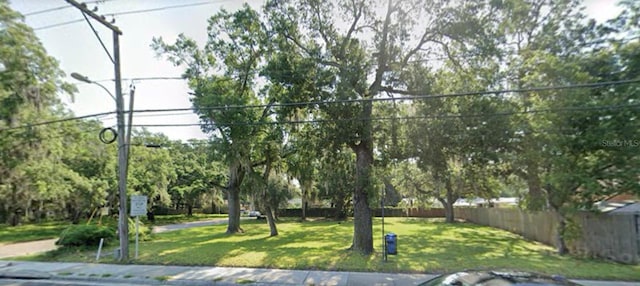 Listing photo 2 for 302 Mandalay Rd, Orlando FL 32809