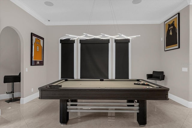 rec room with crown molding and billiards