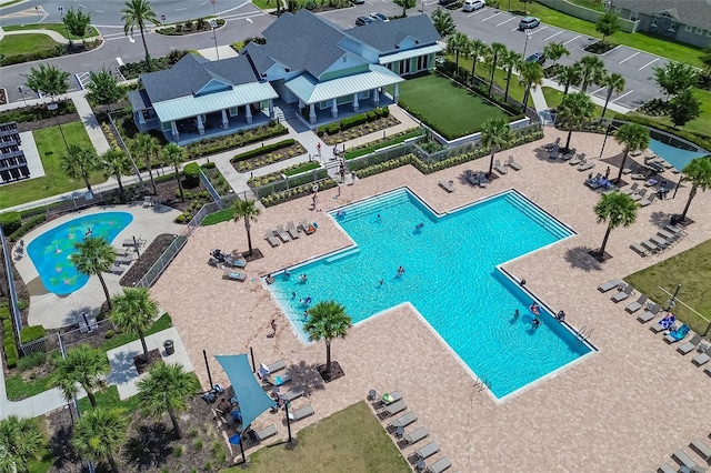 2135 Valencia Blossom St, Clermont, FL 34711 - aerial view of a pool
