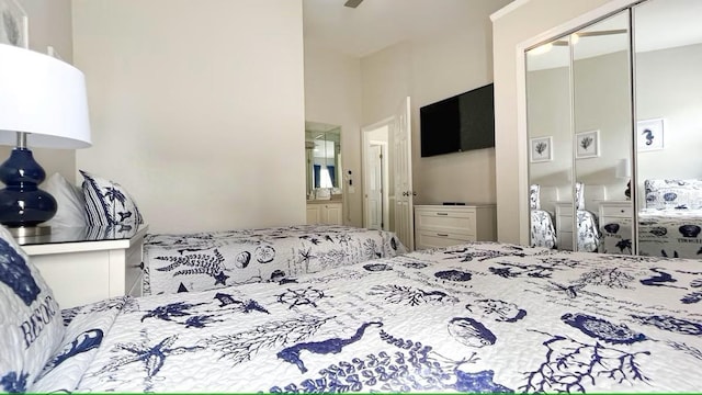 bedroom featuring a closet