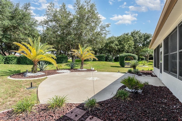 view of yard with a patio