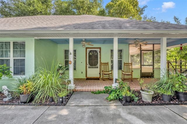 view of front of property featuring covered porch and ceiling fan