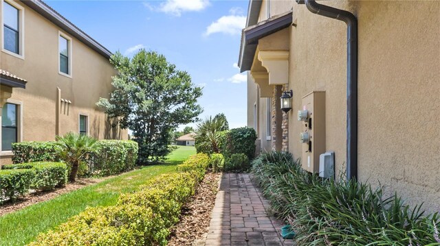 8940 Azalea Sands Ln Unit 8940, Davenport, FL 33896 - photo 2