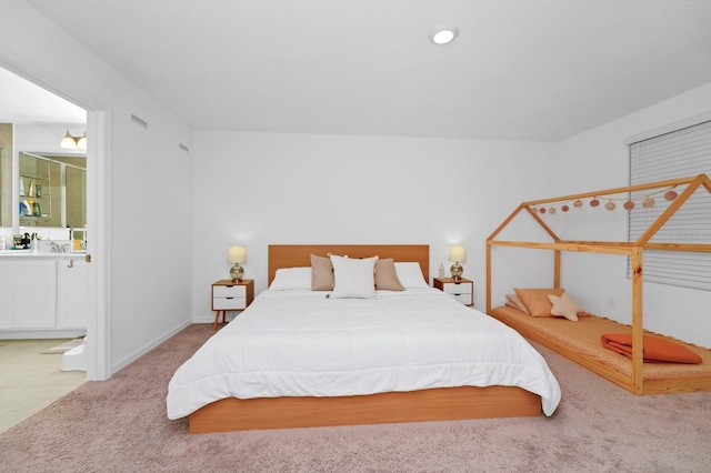 bedroom featuring carpet floors