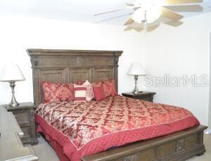 bedroom with ceiling fan