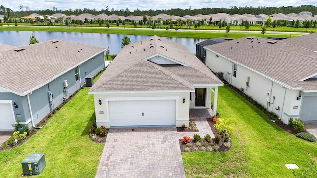 bird's eye view featuring a water view