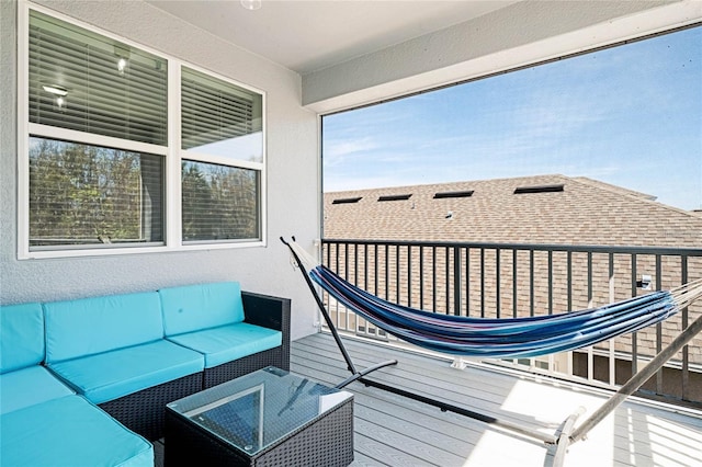 balcony featuring outdoor lounge area