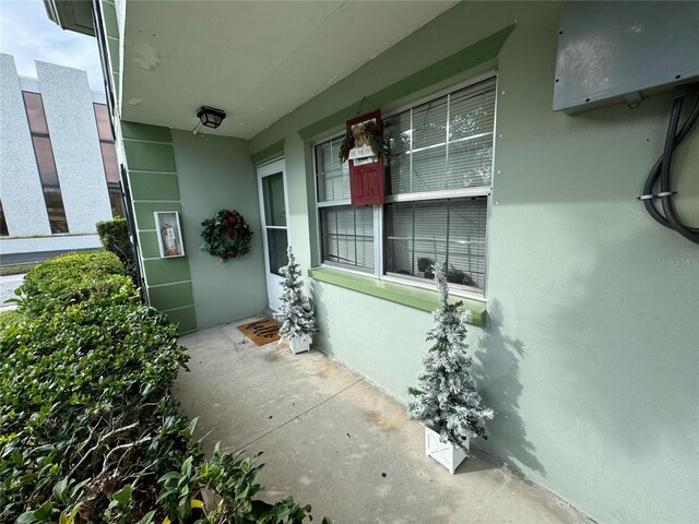 view of property entrance