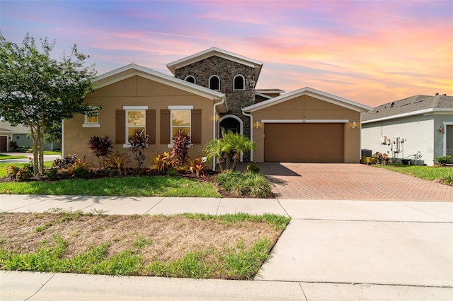 view of front facade with a garage