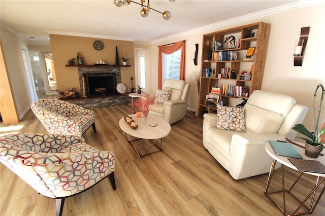 living room featuring wood finished floors and crown molding