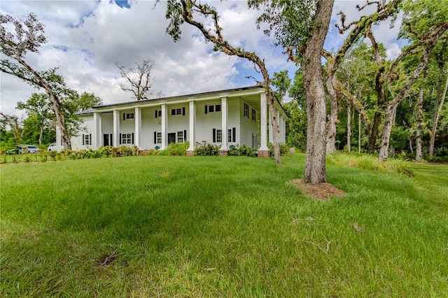 view of front of house