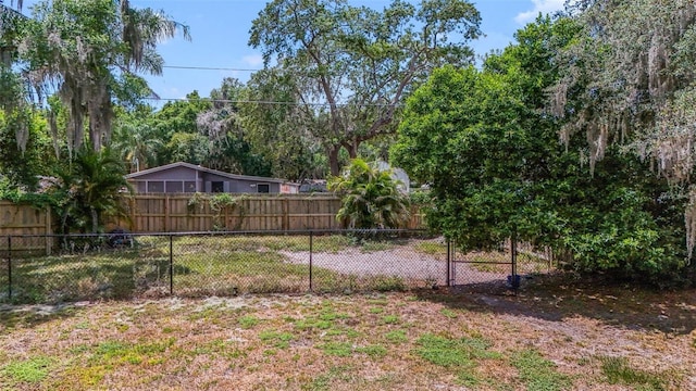 1149 Shady Cove Rd E, Haines City, FL 33844 - view of fenced backyard