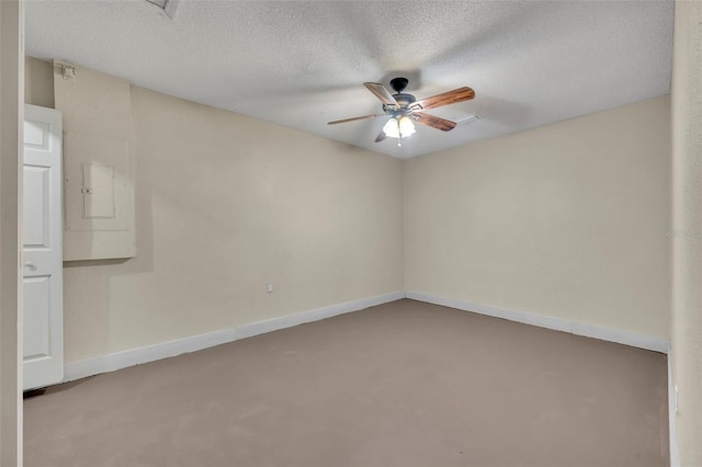 2519 Woods Edge Cir, Orlando, FL 32817 - empty room featuring ceiling fan, baseboards, a textured ceiling, and visible vents