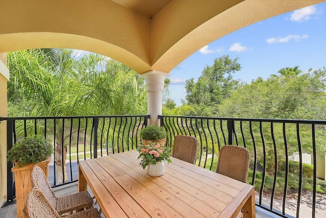 balcony with outdoor dining area