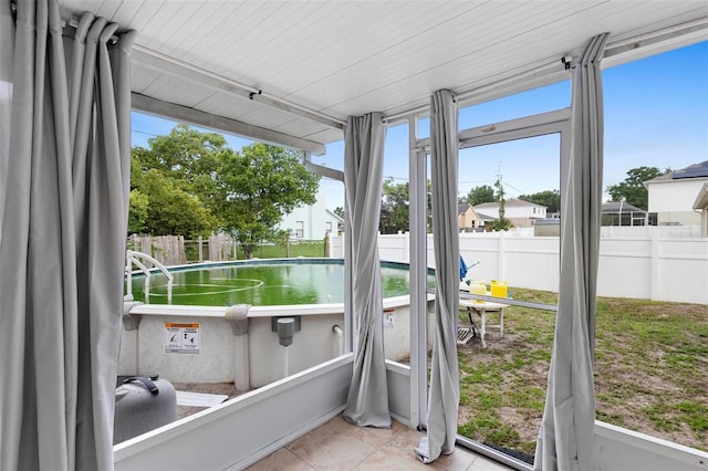 view of sunroom / solarium