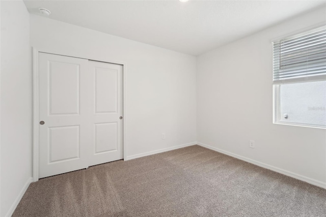 empty room with carpet