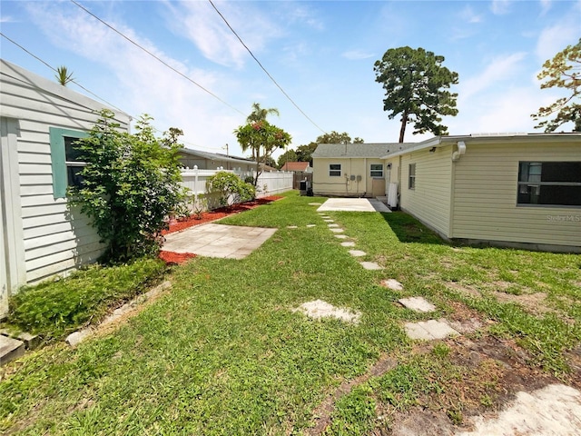 view of yard with a patio