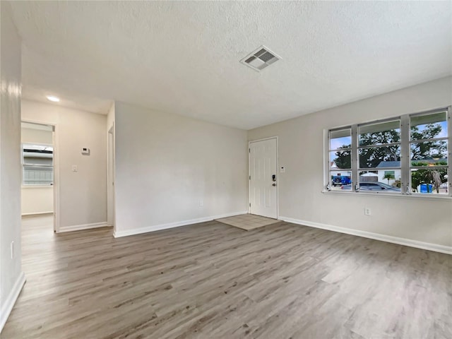 548 47th Ave N, Saint Petersburg, FL 33703 - photo 3