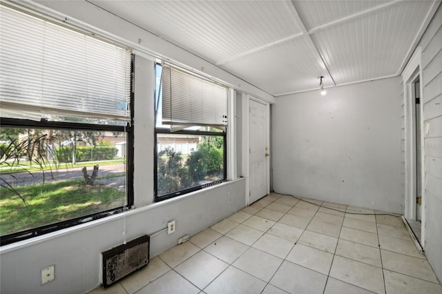 view of tiled empty room