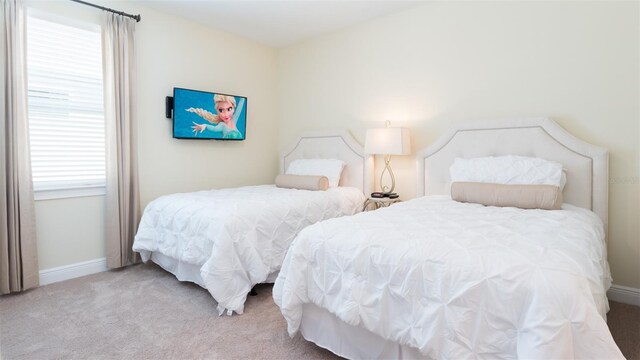 bedroom featuring carpet floors