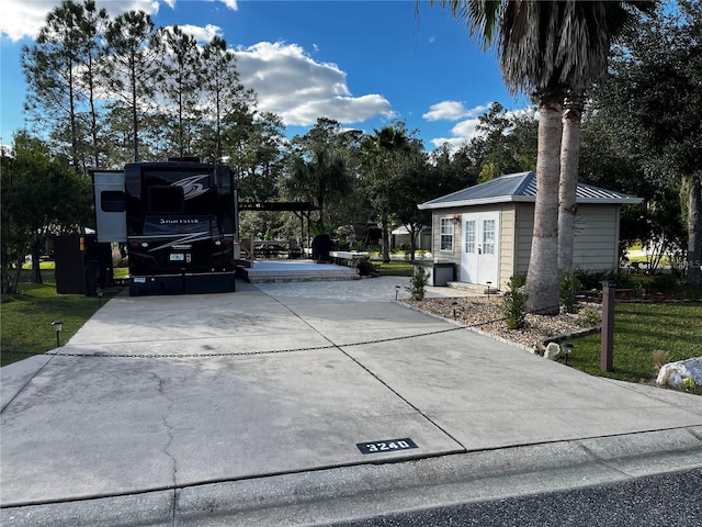 Listing photo 3 for 3240 NE 101st Ct, Silver Springs FL 34488