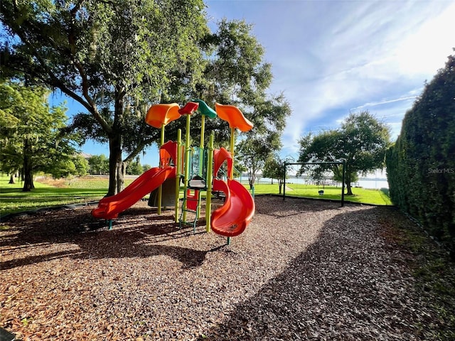 9060 Heritage Bay Cir, Orlando, FL 32836 - view of community playground