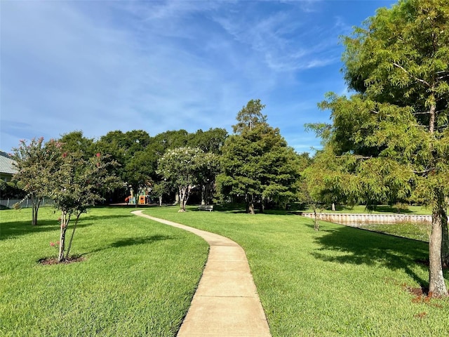 9060 Heritage Bay Cir, Orlando, FL 32836 - view of community with a yard