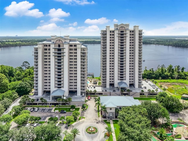 bird's eye view featuring a water view