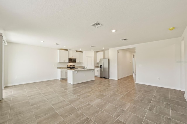 view of unfurnished living room