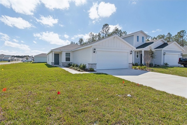 view of front facade with a garage, driveway, board and batten siding, and a front yard