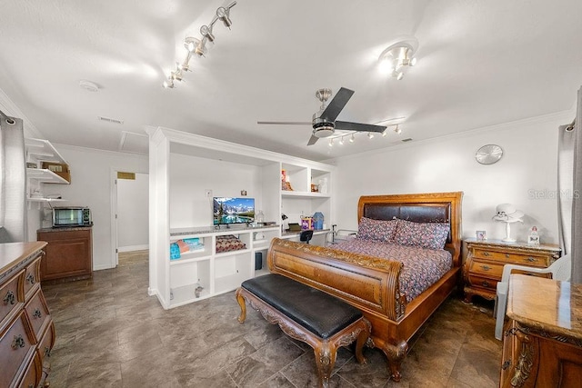 bedroom featuring ceiling fan and crown molding