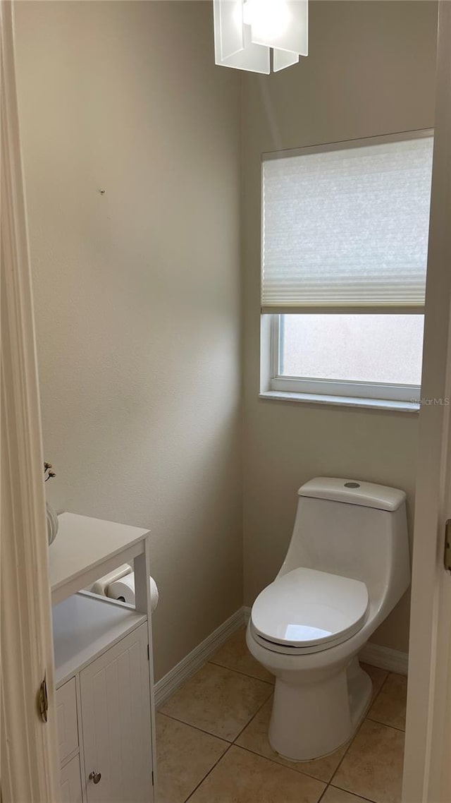 681 Coronado Dr, Kissimmee, FL 34759 - bathroom featuring tile patterned floors and vanity