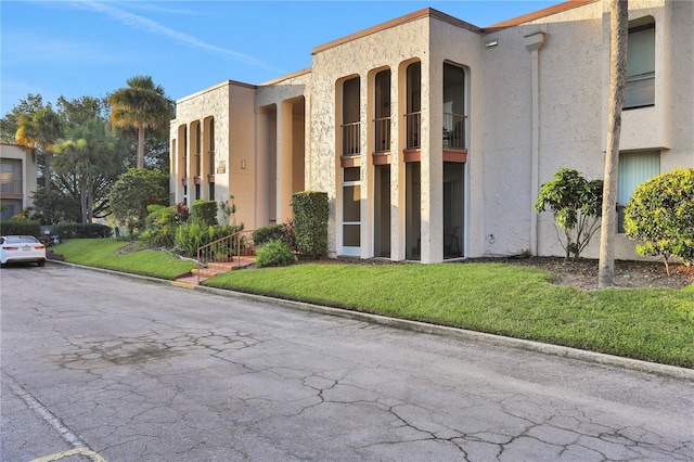 view of building exterior