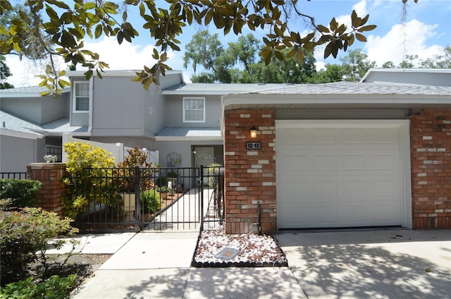 view of front facade featuring a garage