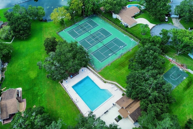 birds eye view of property