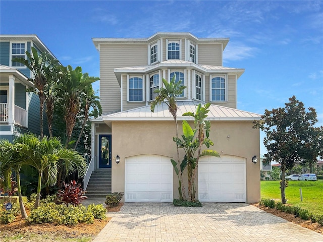 view of front of home featuring a garage