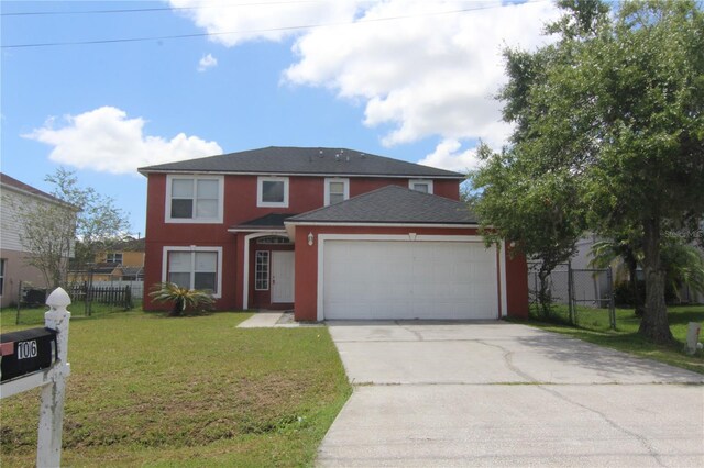 view of front of home featuring a front lawn