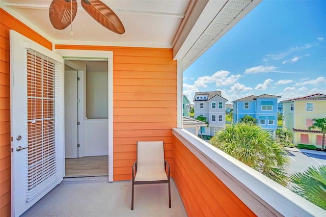 balcony with ceiling fan