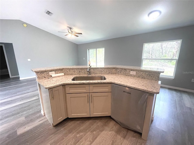 161 Fisher Crse, Ocklawaha, FL 32179 - kitchen featuring a sink, stainless steel dishwasher, lofted ceiling, wood finished floors, and ceiling fan