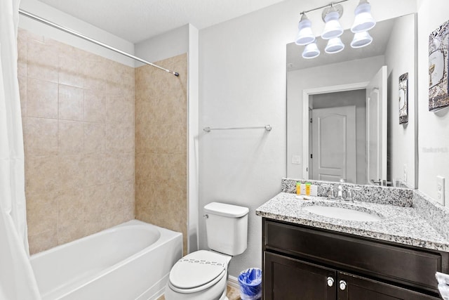 full bathroom featuring shower / tub combo with curtain, vanity, and toilet