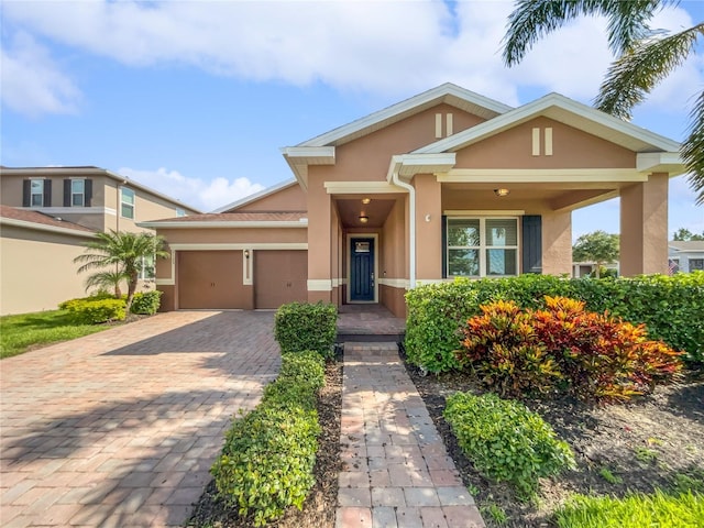 view of front of home featuring a garage