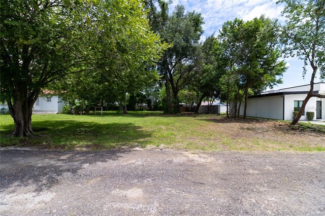 2453 Gladstone Ave, Orlando, FL 32806 - photo 10