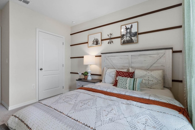 bedroom featuring carpet flooring