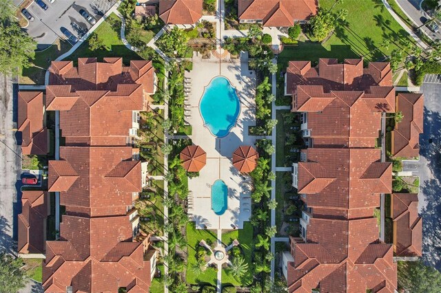 5536 Metrowest Blvd Unit 8-304, Orlando, FL 32811 - bird's eye view of a pool