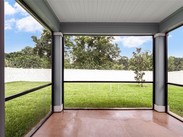 view of unfurnished sunroom