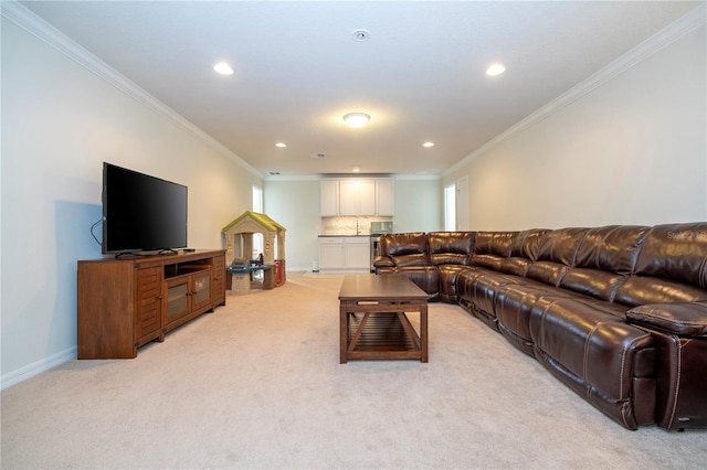 carpeted living room featuring crown molding