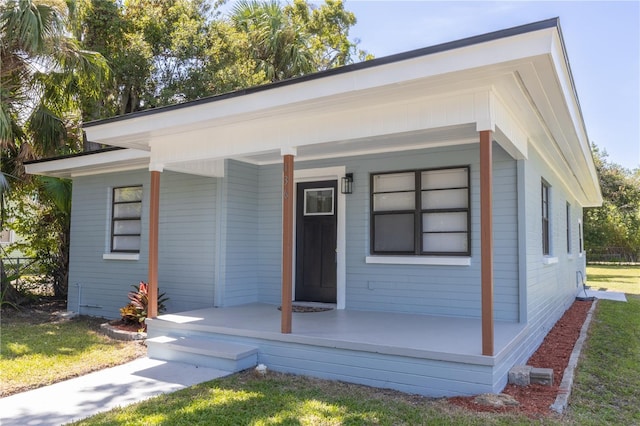 view of front of house featuring a porch