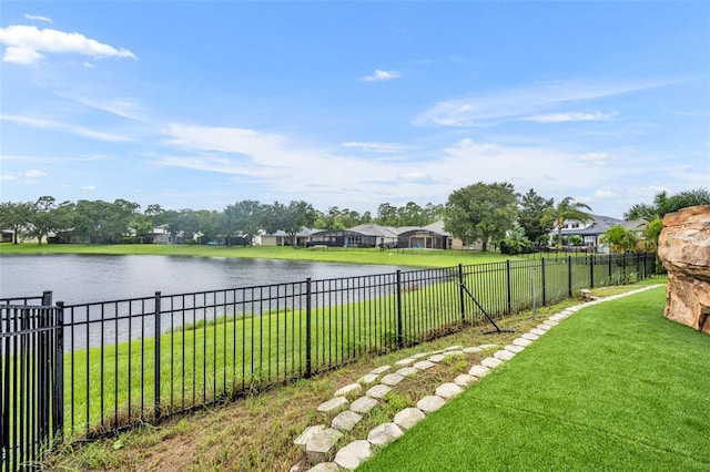 view of yard featuring a water view