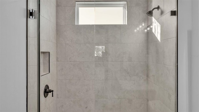 details featuring walk in shower