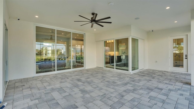 1529 Rio Vista Ter, Parrish, FL 34219 - view of patio / terrace featuring ceiling fan